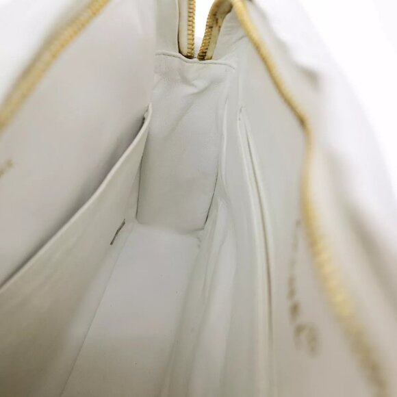 CHANEL CC Chain Shoulder Bag Caviar Skin Leather White GHW Vintage - Picture 9 of 16